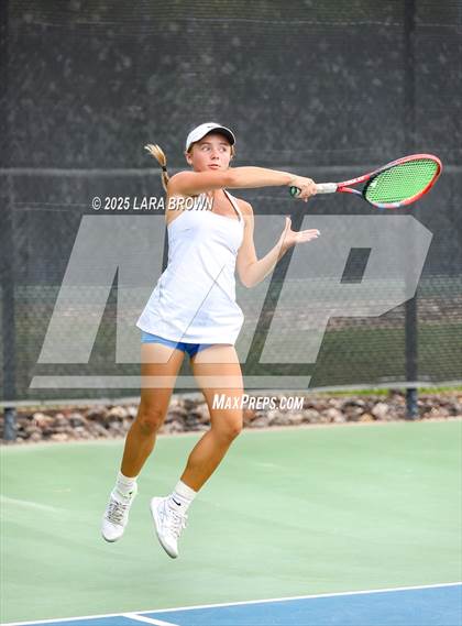 Thumbnail 2 in UHSAA 4A Region 9 Championships  photogallery.