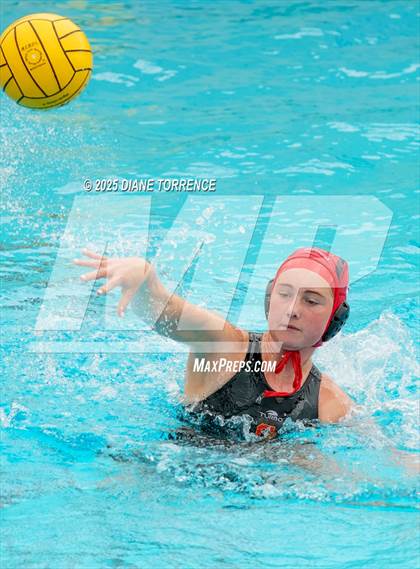 Thumbnail 3 in Cathedral Catholic vs Birmingham (CIF Div 3 Regional Final) photogallery.