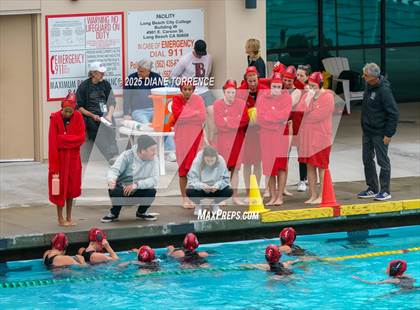 Thumbnail 3 in Cathedral Catholic vs Birmingham (CIF Div 3 Regional Final) photogallery.