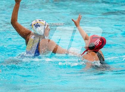 Thumbnail 3 in Cathedral Catholic vs Birmingham (CIF Div 3 Regional Final) photogallery.