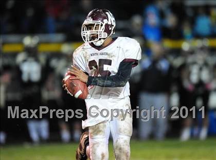 Thumbnail 2 in North Haven @ Hand (CIAC Class L Quarterfinal) photogallery.