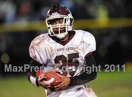 Thumbnail 1 in North Haven @ Hand (CIAC Class L Quarterfinal) photogallery.