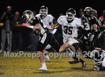 Thumbnail 3 in North Haven @ Hand (CIAC Class L Quarterfinal) photogallery.