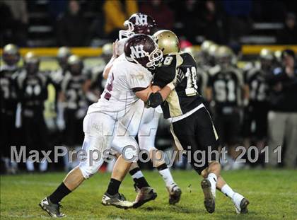 Thumbnail 2 in North Haven @ Hand (CIAC Class L Quarterfinal) photogallery.