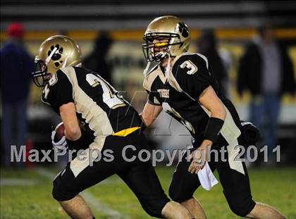 Thumbnail 3 in North Haven @ Hand (CIAC Class L Quarterfinal) photogallery.