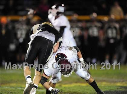 Thumbnail 2 in North Haven @ Hand (CIAC Class L Quarterfinal) photogallery.
