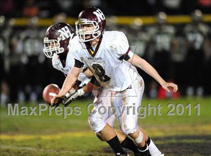 Thumbnail 1 in North Haven @ Hand (CIAC Class L Quarterfinal) photogallery.