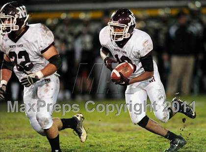 Thumbnail 3 in North Haven @ Hand (CIAC Class L Quarterfinal) photogallery.