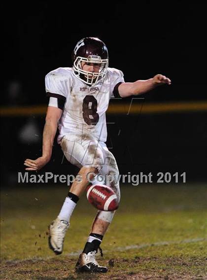 Thumbnail 2 in North Haven @ Hand (CIAC Class L Quarterfinal) photogallery.