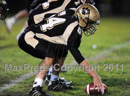 Thumbnail 1 in North Haven @ Hand (CIAC Class L Quarterfinal) photogallery.