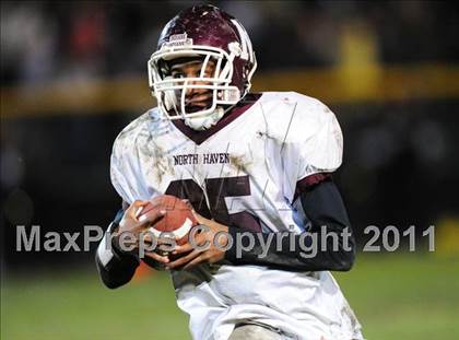 Thumbnail 2 in North Haven @ Hand (CIAC Class L Quarterfinal) photogallery.