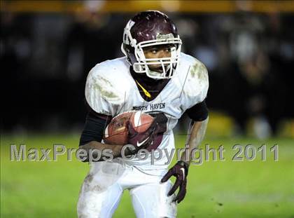 Thumbnail 3 in North Haven @ Hand (CIAC Class L Quarterfinal) photogallery.