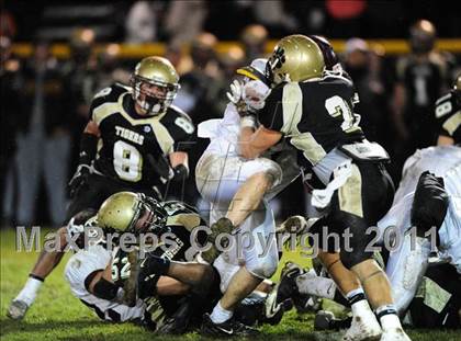Thumbnail 1 in North Haven @ Hand (CIAC Class L Quarterfinal) photogallery.