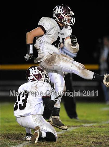 Thumbnail 3 in North Haven @ Hand (CIAC Class L Quarterfinal) photogallery.