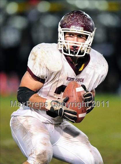 Thumbnail 2 in North Haven @ Hand (CIAC Class L Quarterfinal) photogallery.