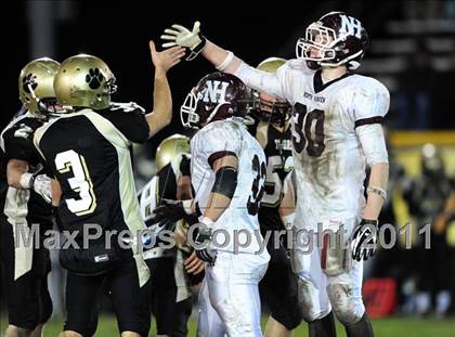 Thumbnail 3 in North Haven @ Hand (CIAC Class L Quarterfinal) photogallery.