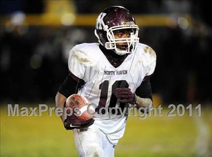 Thumbnail 1 in North Haven @ Hand (CIAC Class L Quarterfinal) photogallery.