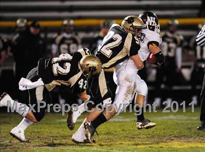Thumbnail 1 in North Haven @ Hand (CIAC Class L Quarterfinal) photogallery.