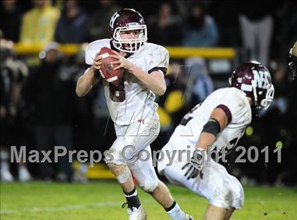 Thumbnail 3 in North Haven @ Hand (CIAC Class L Quarterfinal) photogallery.