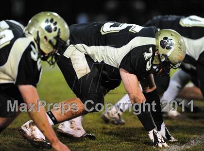 Thumbnail 3 in North Haven @ Hand (CIAC Class L Quarterfinal) photogallery.
