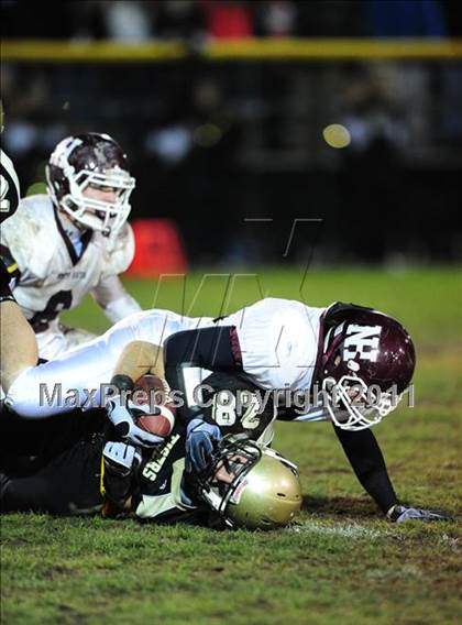 Thumbnail 1 in North Haven @ Hand (CIAC Class L Quarterfinal) photogallery.