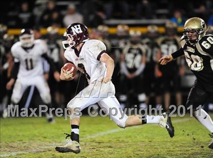 Thumbnail 3 in North Haven @ Hand (CIAC Class L Quarterfinal) photogallery.