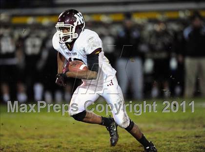 Thumbnail 2 in North Haven @ Hand (CIAC Class L Quarterfinal) photogallery.