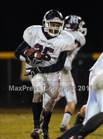 Thumbnail 2 in North Haven @ Hand (CIAC Class L Quarterfinal) photogallery.