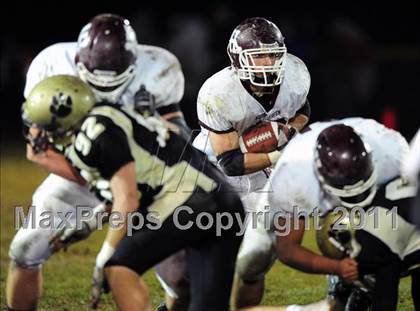 Thumbnail 1 in North Haven @ Hand (CIAC Class L Quarterfinal) photogallery.