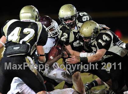 Thumbnail 1 in North Haven @ Hand (CIAC Class L Quarterfinal) photogallery.