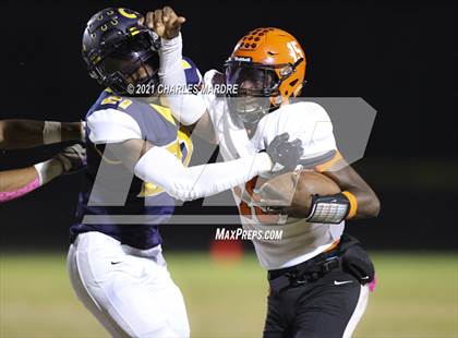 Thumbnail 2 in South View @ Cape Fear photogallery.