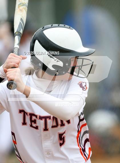 Thumbnail 3 in Teton vs. Timberline (Win The Pitch Tournament)  photogallery.