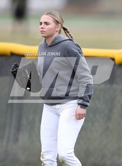 Thumbnail 3 in Teton vs. Timberline (Win The Pitch Tournament)  photogallery.