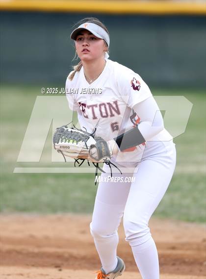 Thumbnail 3 in Teton vs. Timberline (Win The Pitch Tournament)  photogallery.