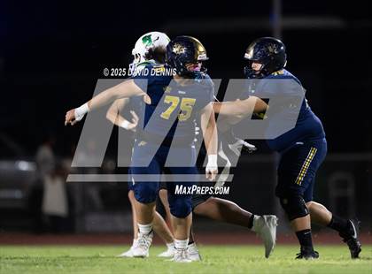 Thumbnail 3 in St. Joseph @ Shafter photogallery.