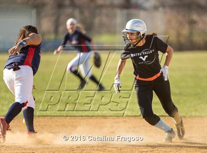 Thumbnail 3 in Wayne Valley @ Secaucus (Scrimmage) photogallery.