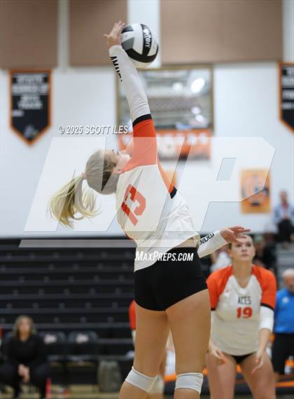 Thumbnail 1 in Liberty Union vs Amanda-Clearcreek photogallery.