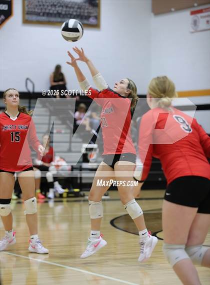 Thumbnail 1 in Liberty Union vs Amanda-Clearcreek photogallery.