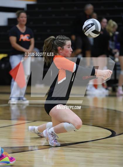 Thumbnail 3 in Liberty Union vs Amanda-Clearcreek photogallery.