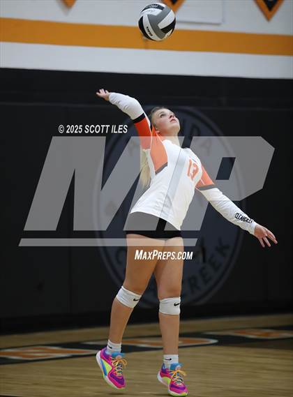 Thumbnail 2 in Liberty Union vs Amanda-Clearcreek photogallery.