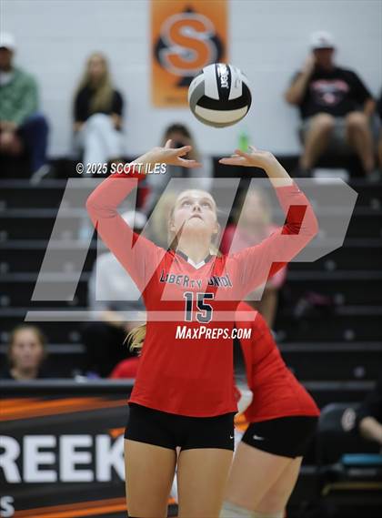 Thumbnail 3 in Liberty Union vs Amanda-Clearcreek photogallery.