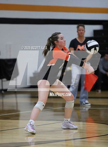 Thumbnail 1 in Liberty Union vs Amanda-Clearcreek photogallery.