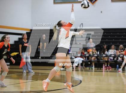 Thumbnail 2 in Liberty Union vs Amanda-Clearcreek photogallery.