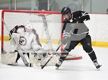 Thumbnail 3 in Farmington Valley CoOp @ North Haven (CIAC DII 1st Round) photogallery.