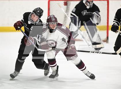 Thumbnail 3 in Farmington Valley CoOp @ North Haven (CIAC DII 1st Round) photogallery.