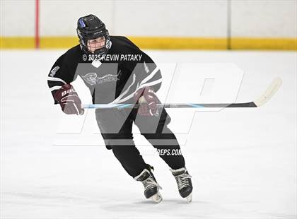 Thumbnail 3 in Farmington Valley CoOp @ North Haven (CIAC DII 1st Round) photogallery.