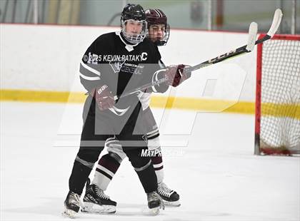 Thumbnail 3 in Farmington Valley CoOp @ North Haven (CIAC DII 1st Round) photogallery.