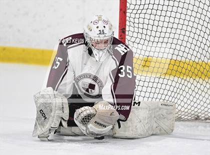 Thumbnail 3 in Farmington Valley CoOp @ North Haven (CIAC DII 1st Round) photogallery.