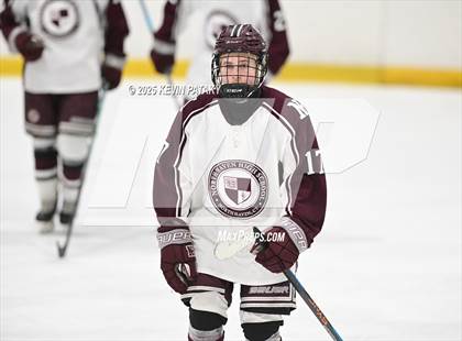 Thumbnail 3 in Farmington Valley CoOp @ North Haven (CIAC DII 1st Round) photogallery.