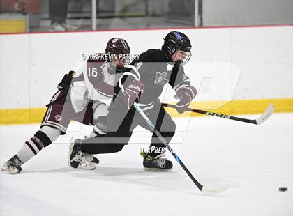 Thumbnail 1 in Farmington Valley CoOp @ North Haven (CIAC DII 1st Round) photogallery.
